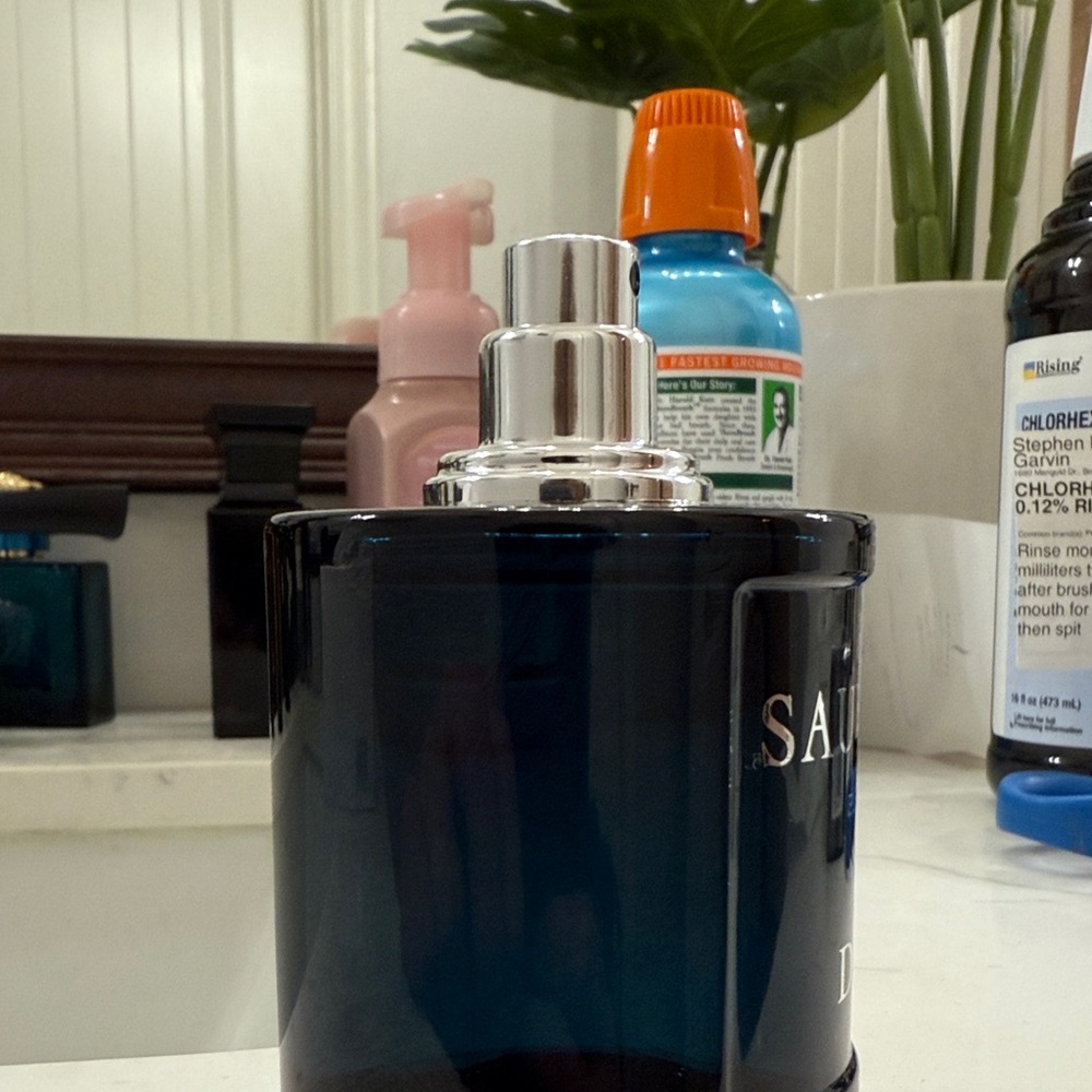 Dior Sauvage Elixir 90+% full - Picture 2 of 4